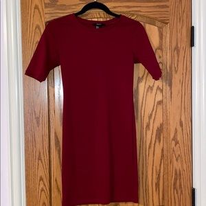 short sleeve maroon body on minidress